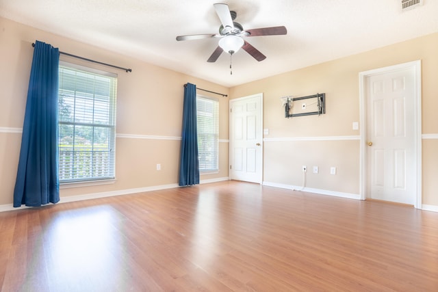 2786 Willow Bend Ct, Crestview, FL 32539 - spare room featuring ceiling fan and wood finished floors