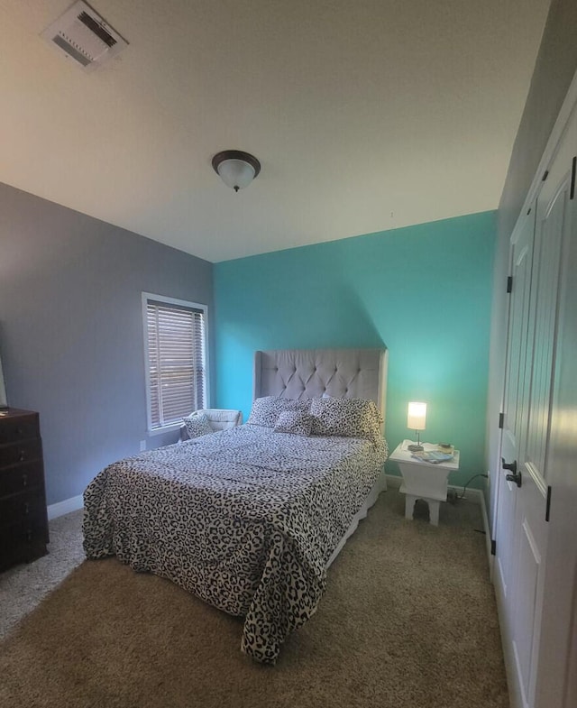114 S Knightsbridge Ct, Santa Rosa Beach, FL 32459 - carpeted bedroom with a closet and baseboards