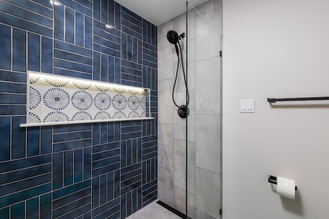 8520 Gulf Blvd Unit 29, Navarre, FL 32566 - bathroom featuring a walk in shower