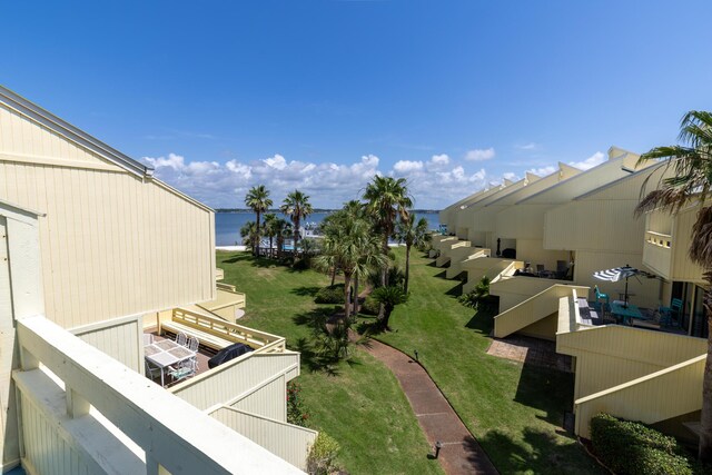 8520 Gulf Blvd Unit 29, Navarre, FL 32566 - view of yard featuring a balcony