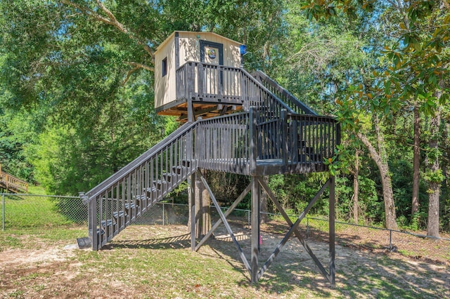 313 Lakeview Dr, Crestview, FL 32536 - view of outdoor structure with stairs