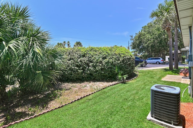 113 Mantero Way, Destin, FL 32541 - view of grassy yard