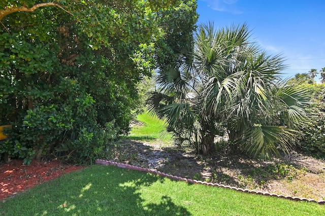 113 Mantero Way, Destin, FL 32541 - view of grassy yard