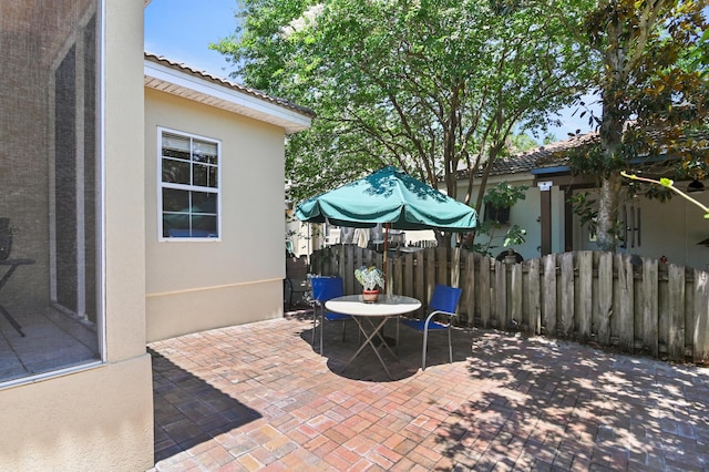113 Mantero Way, Destin, FL 32541 - view of patio / terrace with outdoor dining space