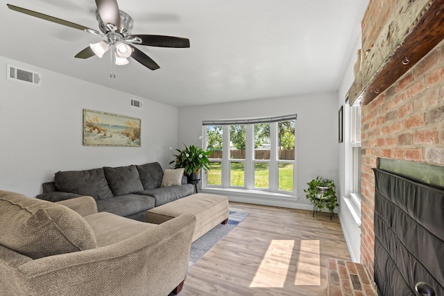 2533 Water Oak St, Navarre, FL 32566 - photo 9