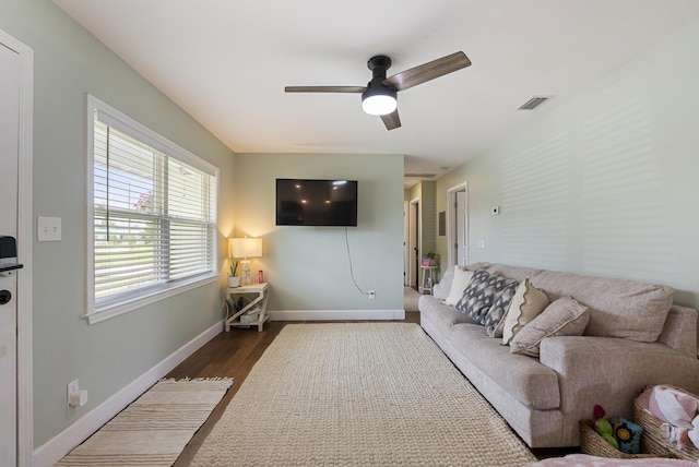 905 E 2nd Plz, Panama City, FL 32401 - photo 6