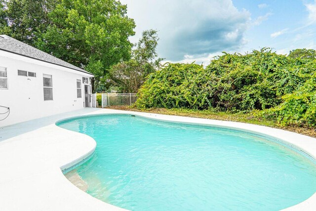 1005 Shalimar Point Dr, Shalimar, FL 32579 - view of pool featuring view of scattered trees and a patio area