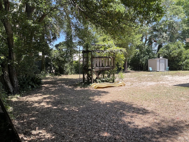 120 Jamestown Ave, Fort Walton Beach, FL 32547 - photo 17