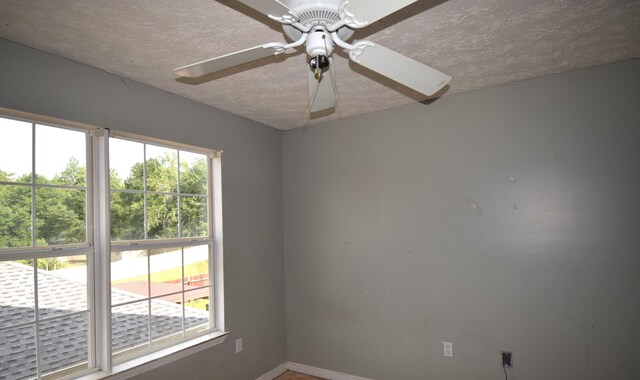 2498 S Lakeview Dr, Crestview, FL 32536 - photo 19