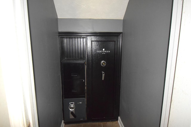 2498 S Lakeview Dr, Crestview, FL 32536 - photo 9