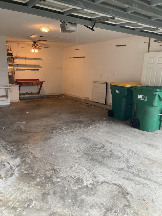 4627 Windstarr Dr, Destin, FL 32541 - garage with a garage door opener