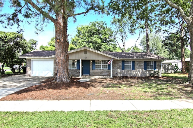 337 NW Victoria Ave, Fort Walton Beach, FL 32548 - photo 1