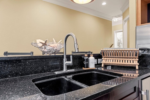 37 Conch Cay, Destin, FL 32541 - kitchen view of crown molding and dark stone countertops