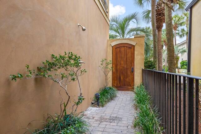 37 Conch Cay, Destin, FL 32541 - entrance to property featuring a gate and stucco siding