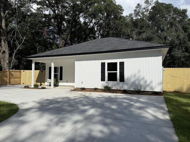 695 E Bowers Ave, Crestview, FL 32539 - photo 3