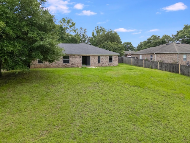 48 S Pleasant Dr, Defuniak Springs, FL 32435 - back of property with brick siding