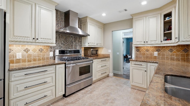 420 Fairpoint Dr, Gulf Breeze, FL 32561 - photo 4