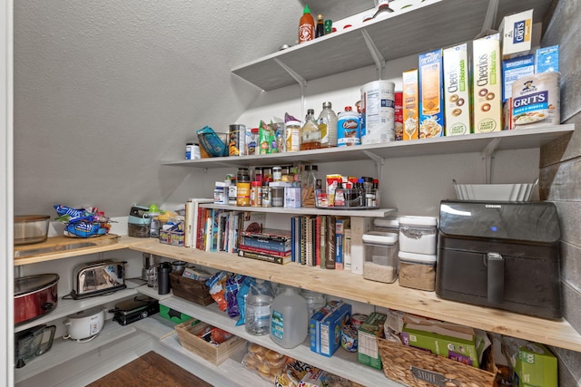 3228 Mcmillan Creek Dr, Milton, FL 32583 - view of pantry