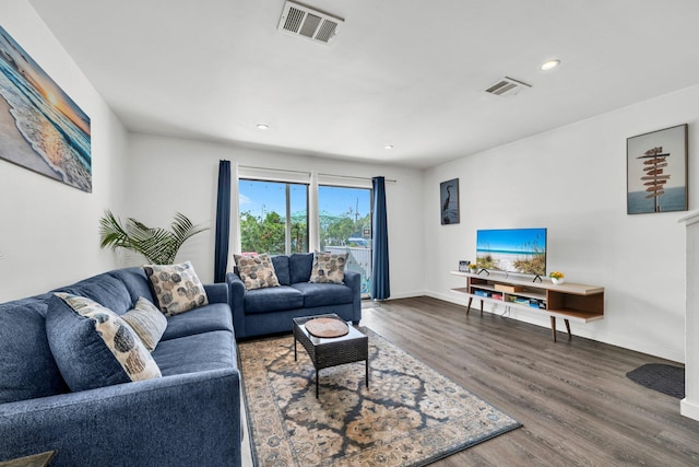115 Gulf Winds Ct Unit 2, Destin, FL 32541 - living room featuring wood finished floors and recessed lighting