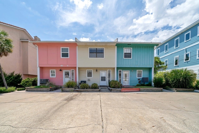 115 Gulf Winds Ct Unit 2, Destin, FL 32541 - view of property with board and batten siding