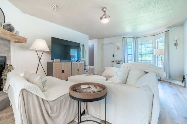 406 Rosewood Ave, Mary Esther, FL 32569 - photo 6