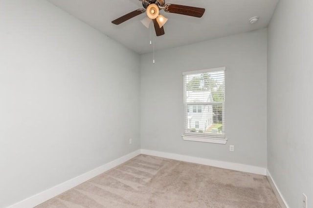 151 N Sand Palm Rd Unit 151, Freeport, FL 32439 - unfurnished room featuring carpet flooring, a ceiling fan, and a smoke detector