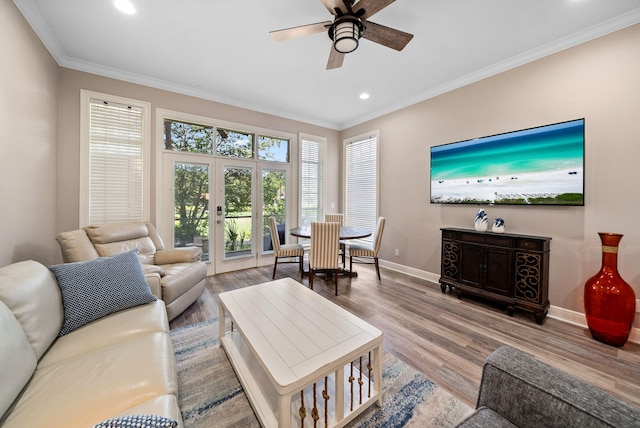 72 Vantage Pt, Miramar Beach, FL 32550 - living room featuring ceiling fan, recessed lighting, crown molding, and wood finished floors