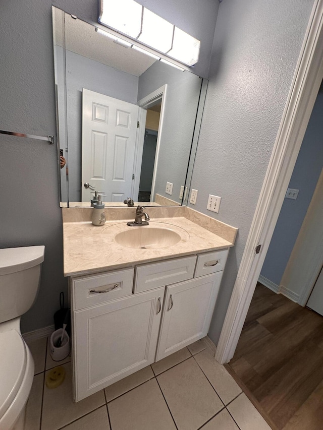 1174 Witshire Ct, Fort Walton Beach, FL 32547 - bathroom featuring vanity and tile patterned floors