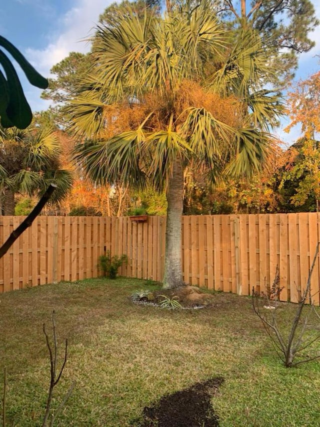 1174 Witshire Ct, Fort Walton Beach, FL 32547 - view of yard