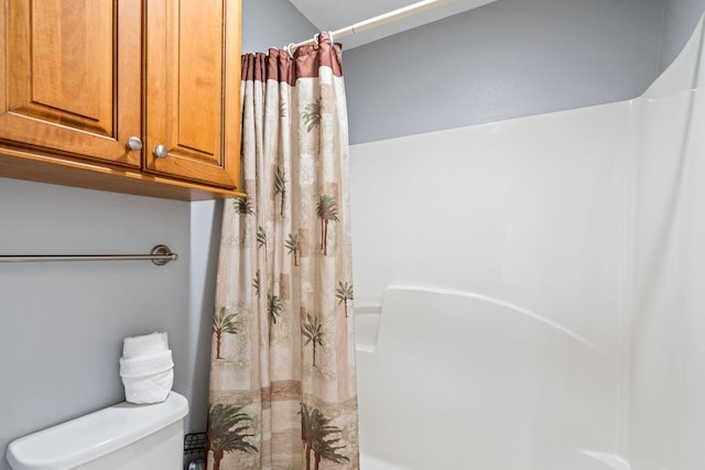 3290 Scenic Highway 98 Unit 305B, Destin, FL 32541 - full bath featuring toilet and shower / tub combo