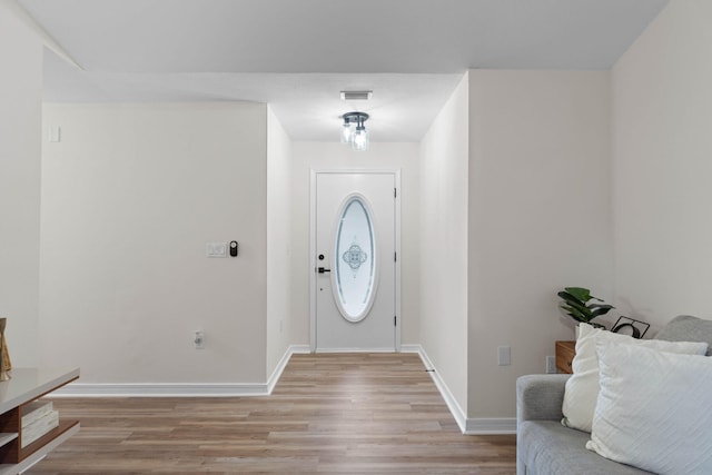136 Oak Terrace Dr, Crestview, FL 32539 - entryway featuring light wood-style flooring