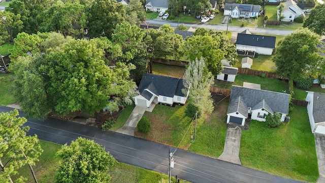 136 Oak Terrace Dr, Crestview, FL 32539 - aerial view of property and surrounding area with nearby suburban area