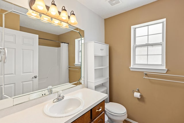 4601 Top Flight Dr, Crestview, FL 32539 - bathroom with vanity and curtained shower