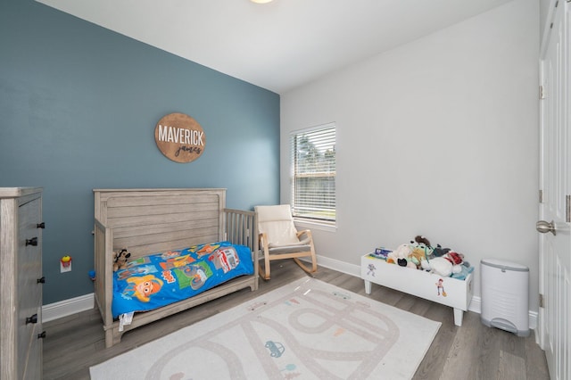 138 Crab Apple Ave, Crestview, FL 32536 - bedroom featuring wood finished floors and baseboards