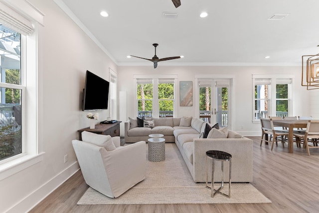 24 Barefoot Ln, Inlet Beach, FL 32461 - living room with a ceiling fan, recessed lighting, wood finished floors, and crown molding