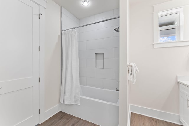 24 Barefoot Ln, Inlet Beach, FL 32461 - full bath with vanity, shower / bath combination with curtain, and wood finished floors