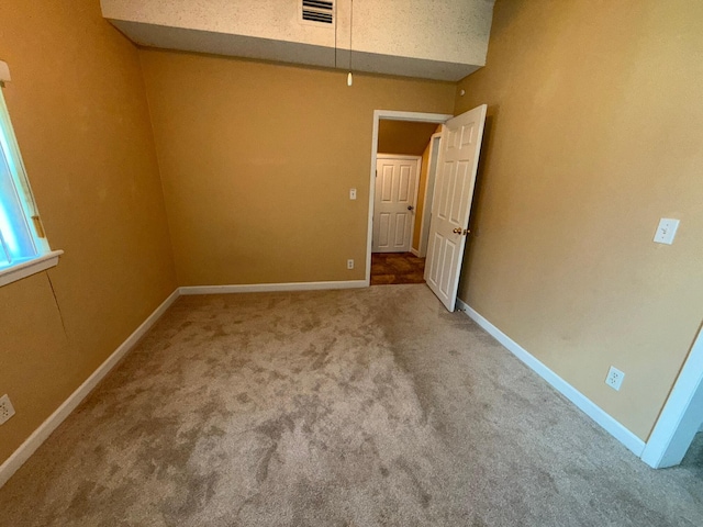 905 Cloverdale Ct, Fort Walton Beach, FL 32547 - unfurnished room with carpet flooring and baseboards