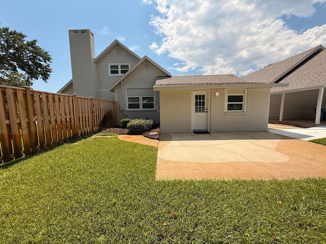 905 Cloverdale Ct, Fort Walton Beach, FL 32547 - rear view of property featuring brick siding and a patio