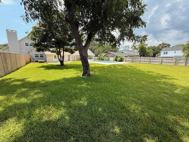 905 Cloverdale Ct, Fort Walton Beach, FL 32547 - view of fenced backyard