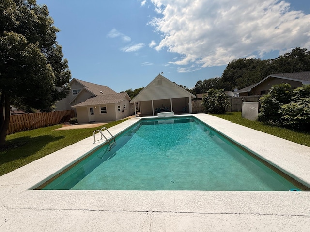 905 Cloverdale Ct, Fort Walton Beach, FL 32547 - view of pool featuring a patio area and a fenced backyard