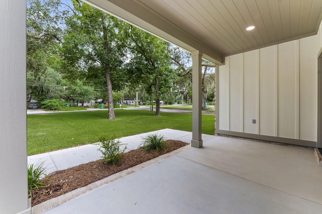 1001 Bayshore Dr, Niceville, FL 32578 - photo 4