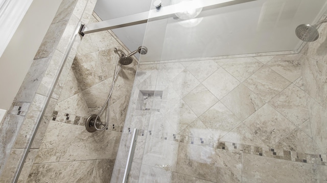 6415 Thomas Dr Unit 1205, Panama City Beach, FL 32408 - full bath with a tile shower