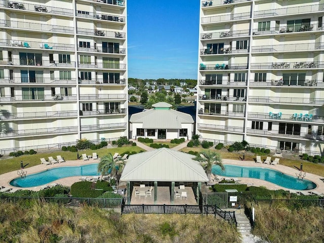 6323 Thomas Dr Unit 904B, Panama City Beach, FL 32408 - view of community pool