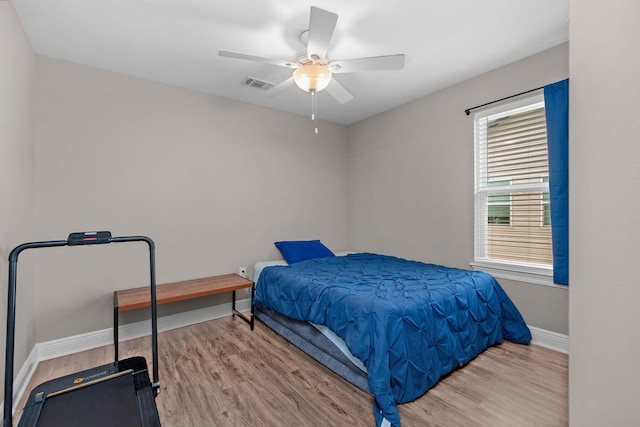 2327 Hadleigh Hills Ct, Navarre, FL 32566 - photo 24