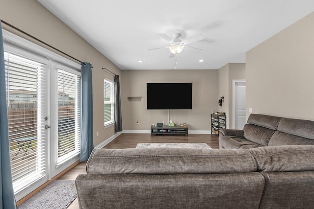 2327 Hadleigh Hills Ct, Navarre, FL 32566 - photo 3