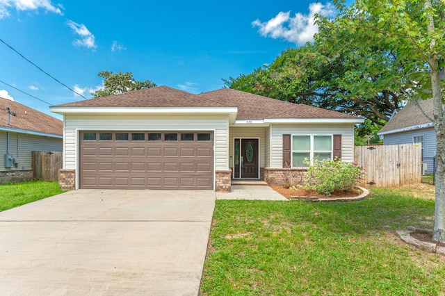 438 Brackin St, Crestview, FL 32539 - photo 1