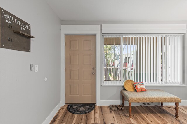 210 Pelham Rd Unit 211B, Fort Walton Beach, FL 32547 - foyer entrance with baseboards and wood finished floors