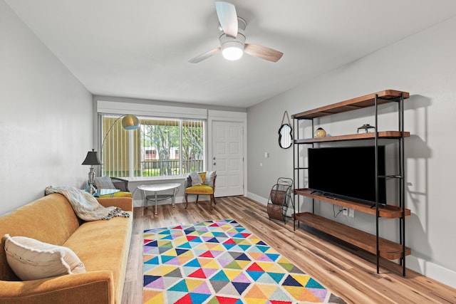 210 Pelham Rd Unit 210B, Fort Walton Beach, FL 32547 - living room with wood finished floors and ceiling fan
