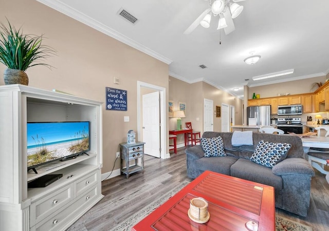 231 Somerset Bridge Rd Unit 2308, Santa Rosa Beach, FL 32459 - living area featuring light wood-style floors, ornamental molding, and a ceiling fan