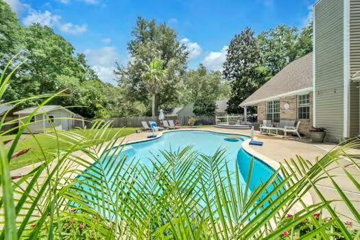 205 Jamaica Cv, Niceville, FL 32578 - photo 46